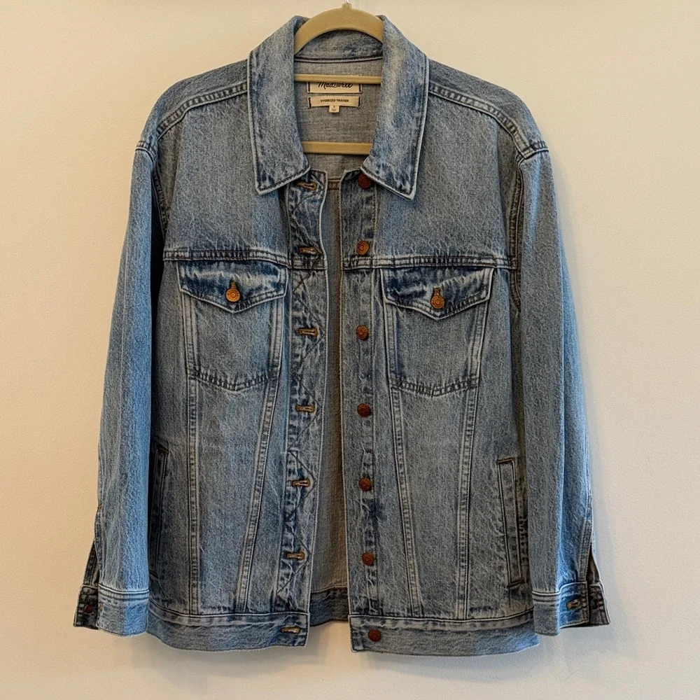 Madewell Oversized Trucker Jean Jacket - Picture 2 of 4